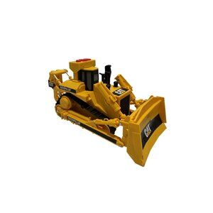 Toy State Industries Caterpillar Bulldozer Talking/Lights/Movement 1997 10" long